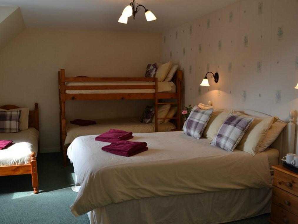 Tailrace Inn Kinlochleven Ngoại thất bức ảnh