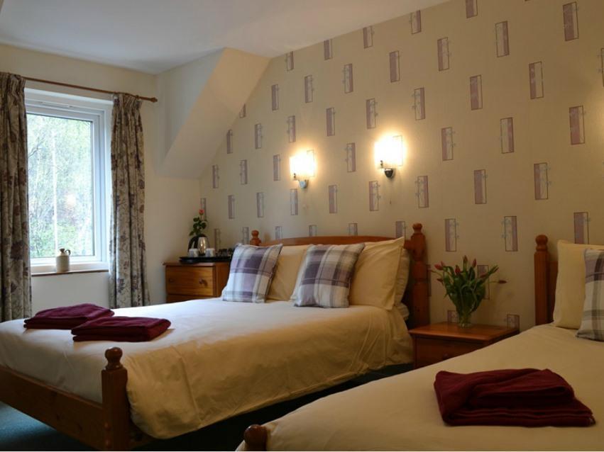 Tailrace Inn Kinlochleven Phòng bức ảnh